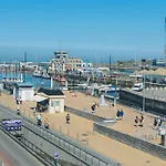Du Bassin 호텔