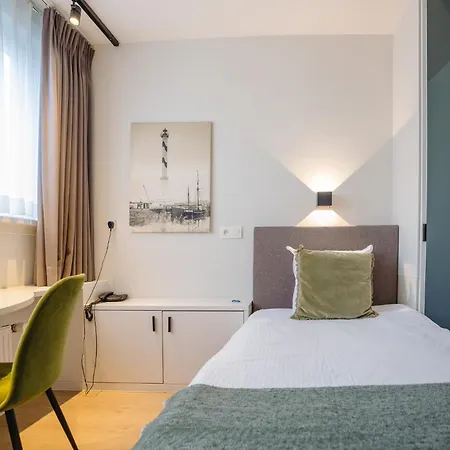 Hotel Du Bassin 3*