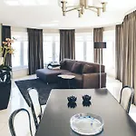Du Bassin Otel